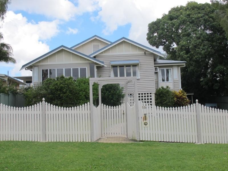 18 James Street, The Range QLD 4700